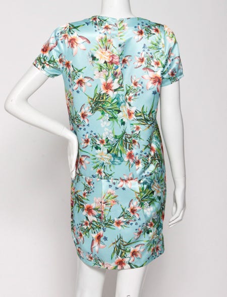 トロピカルプリントワンピース「riana」¥ 10,368(税込)