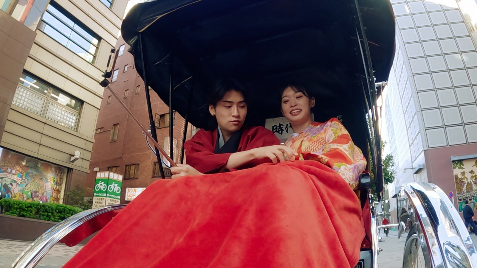 スンギ、ゆづき『ラブトランジット』シーズン2第2話（C）2024 Amazon Content Services LLC or its Affiliates.