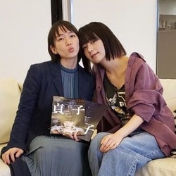 「出していない魅力が詰まりすぎてる!」池田エライザ×吉岡里帆 仲良し2人が本音で語る1時間