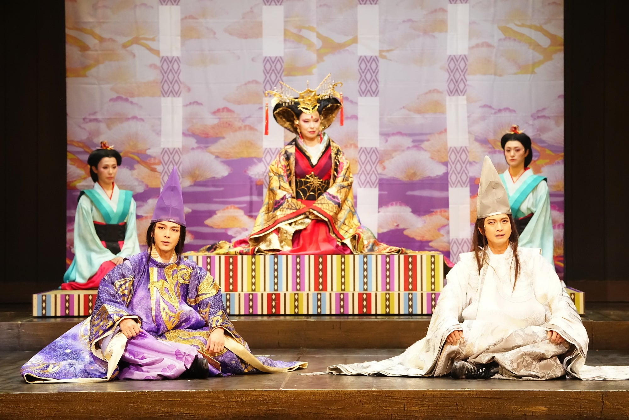 左から：中村倫也、高田聖子、向井理 （撮影：田中亜紀／提供写真）