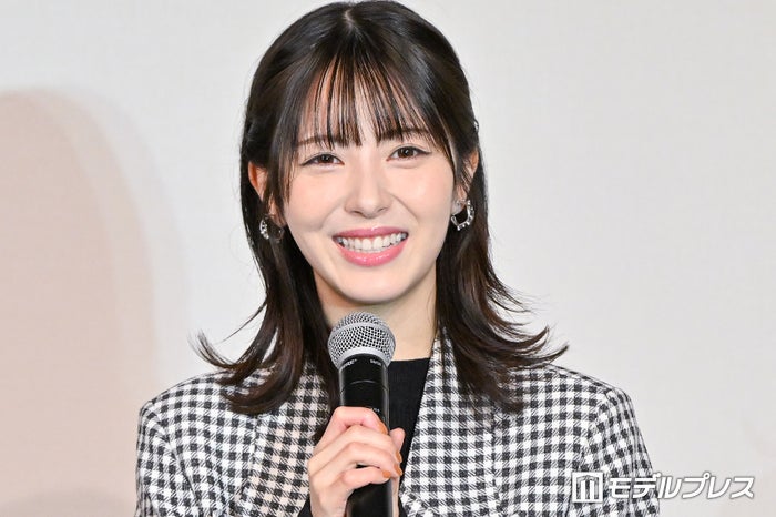 浜辺美波、初の大河ドラマ撮影で感じたギャップ 監督から「もっと可愛く」の要望も【豊臣兄弟！】
