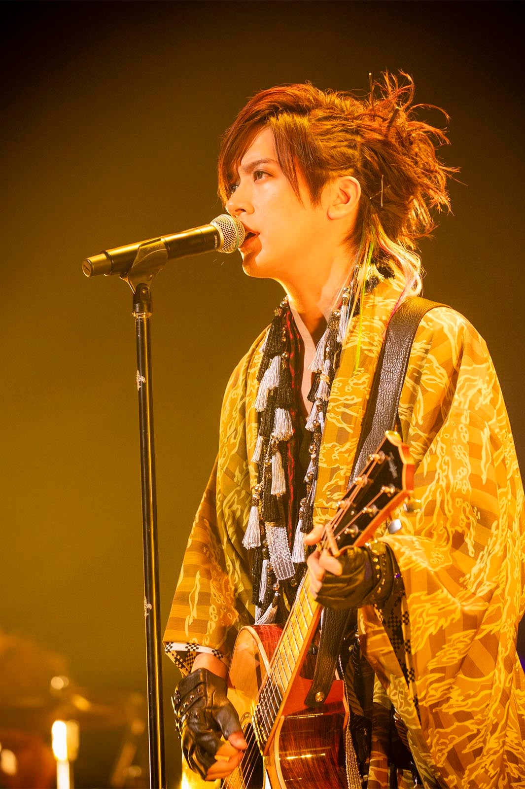 DAIGO（写真：米山三郎、深野輝美、冨田望）