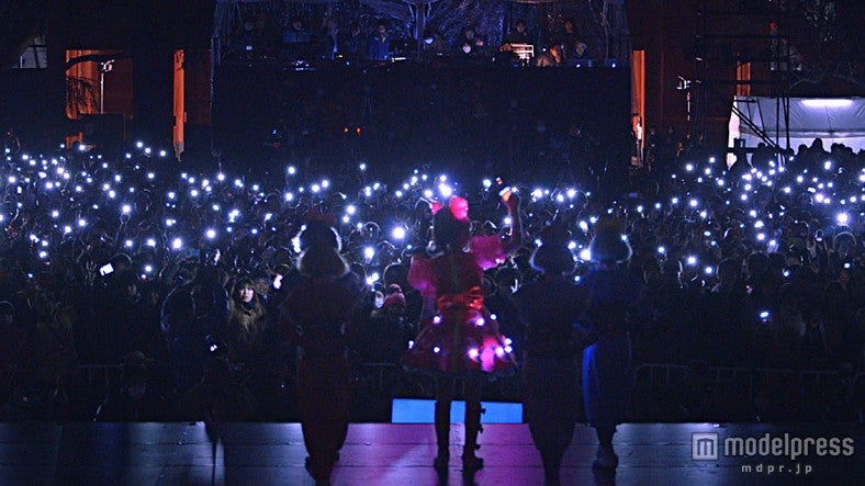 au新CM「FULL CONTROL／REAL」篇