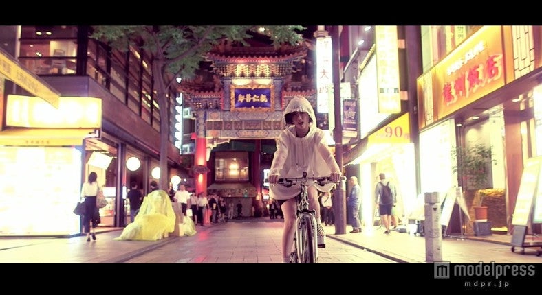 大塚愛／最新ミュージックビデオ「LOVE FANTASTIC」より