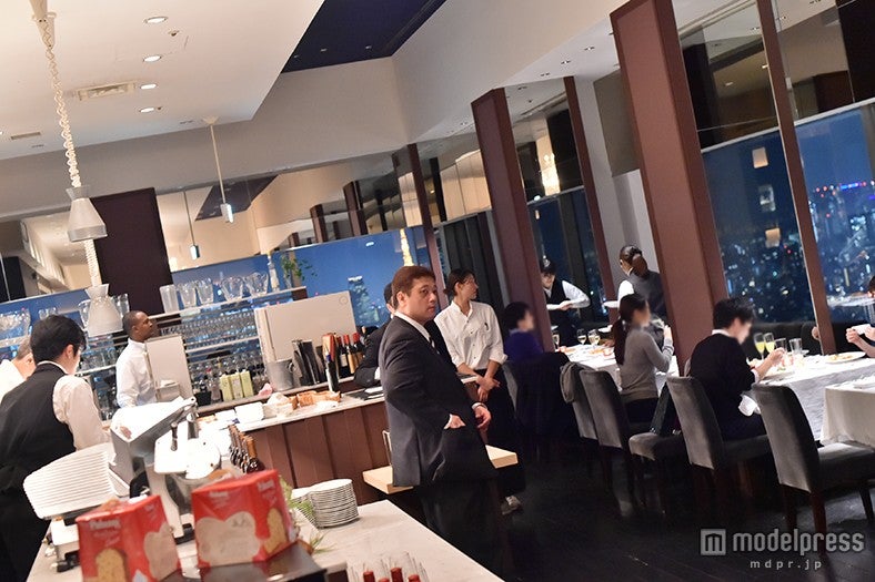 店内／「ヴィヴィラ・ベルデ」（ViVi la verde）恵比寿ガーデンプレイス店