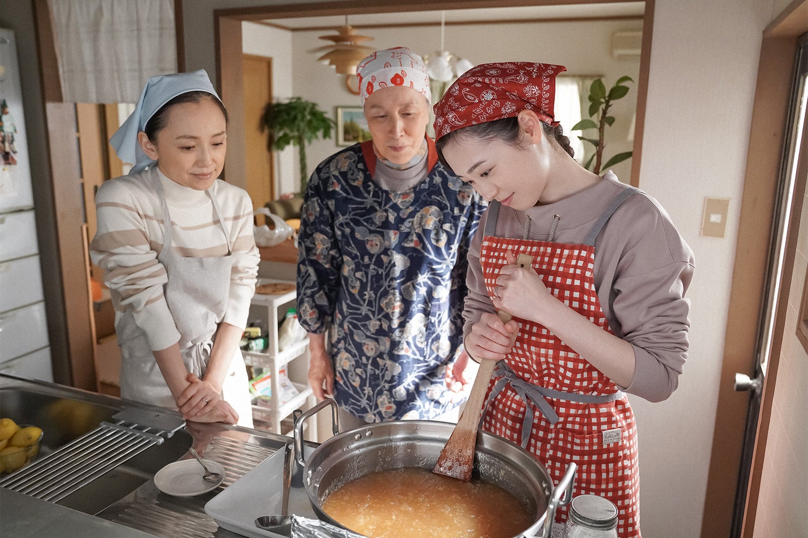 永作博美、高畑淳子、福原遥／「舞いあがれ！」第116話（C）NHK