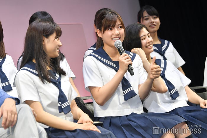 土屋太鳳、石井杏奈、佐久間由衣(C)モデルプレス