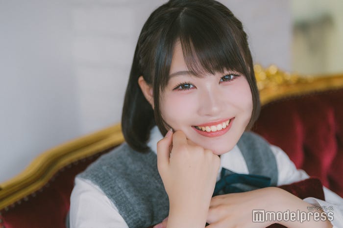 佐藤やよさん(C)モデルプレス