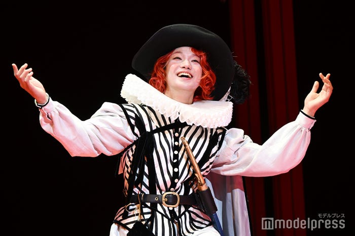 優美なヴァイオラ(正門良規)/『十二夜』ゲネプロより(C)モデルプレス