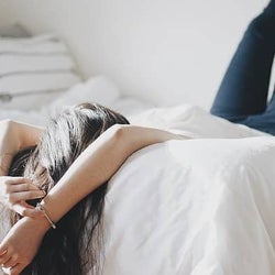 遠距離恋愛は寂しい?困難を乗り越えて結婚したカップルがやっていたこと5選