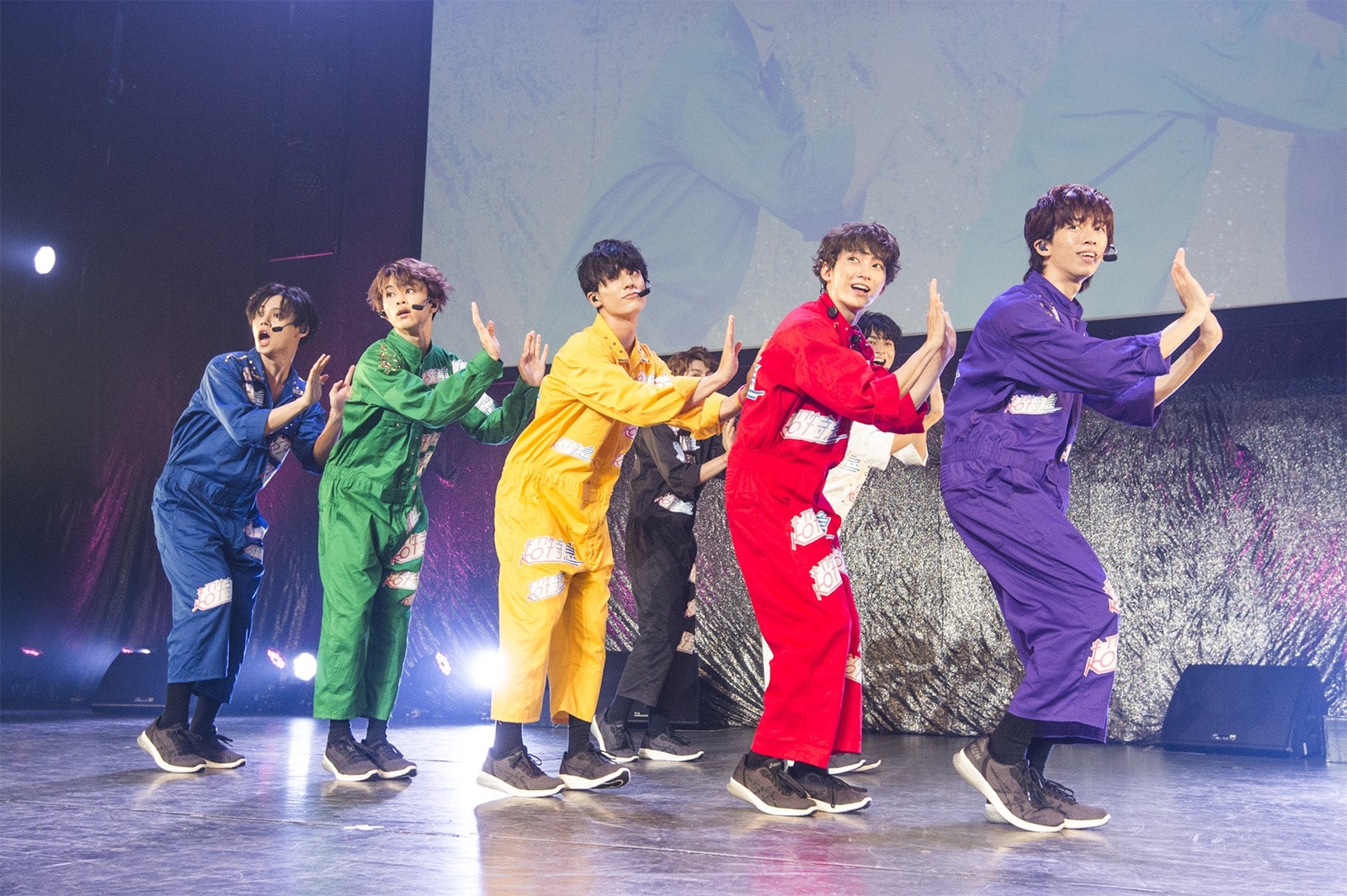 超特急（写真提供：SDR）