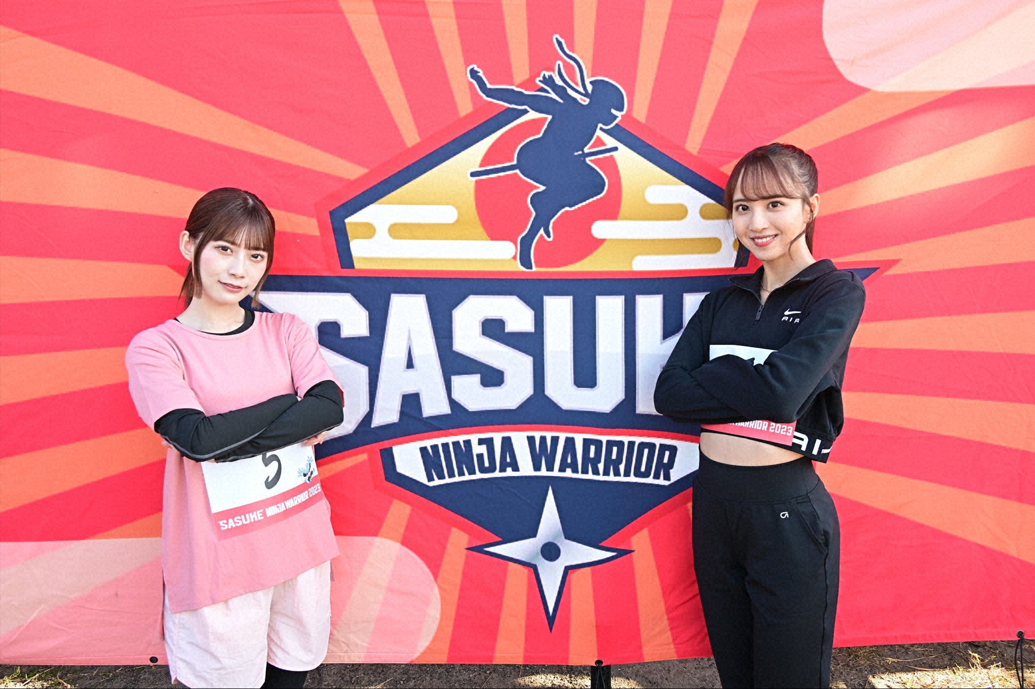 東村芽依、佐藤楓（C）TBS