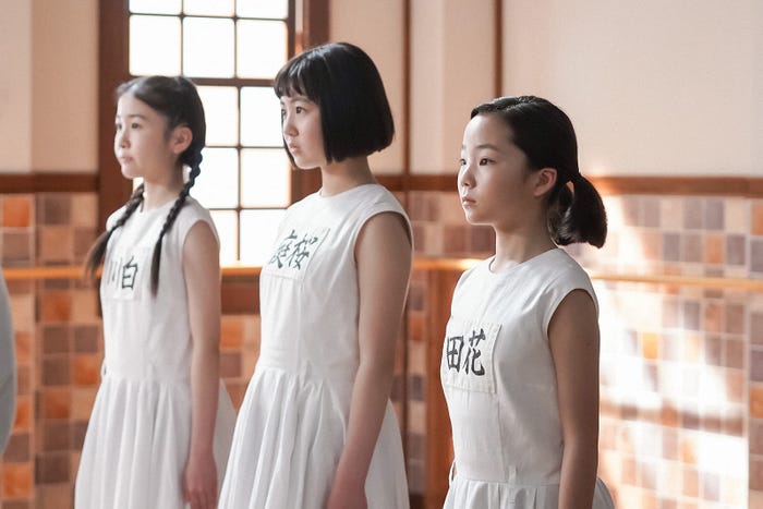 小南希良梨、木村湖音、澤井梨丘「ブギウギ」第8話(C)NHK