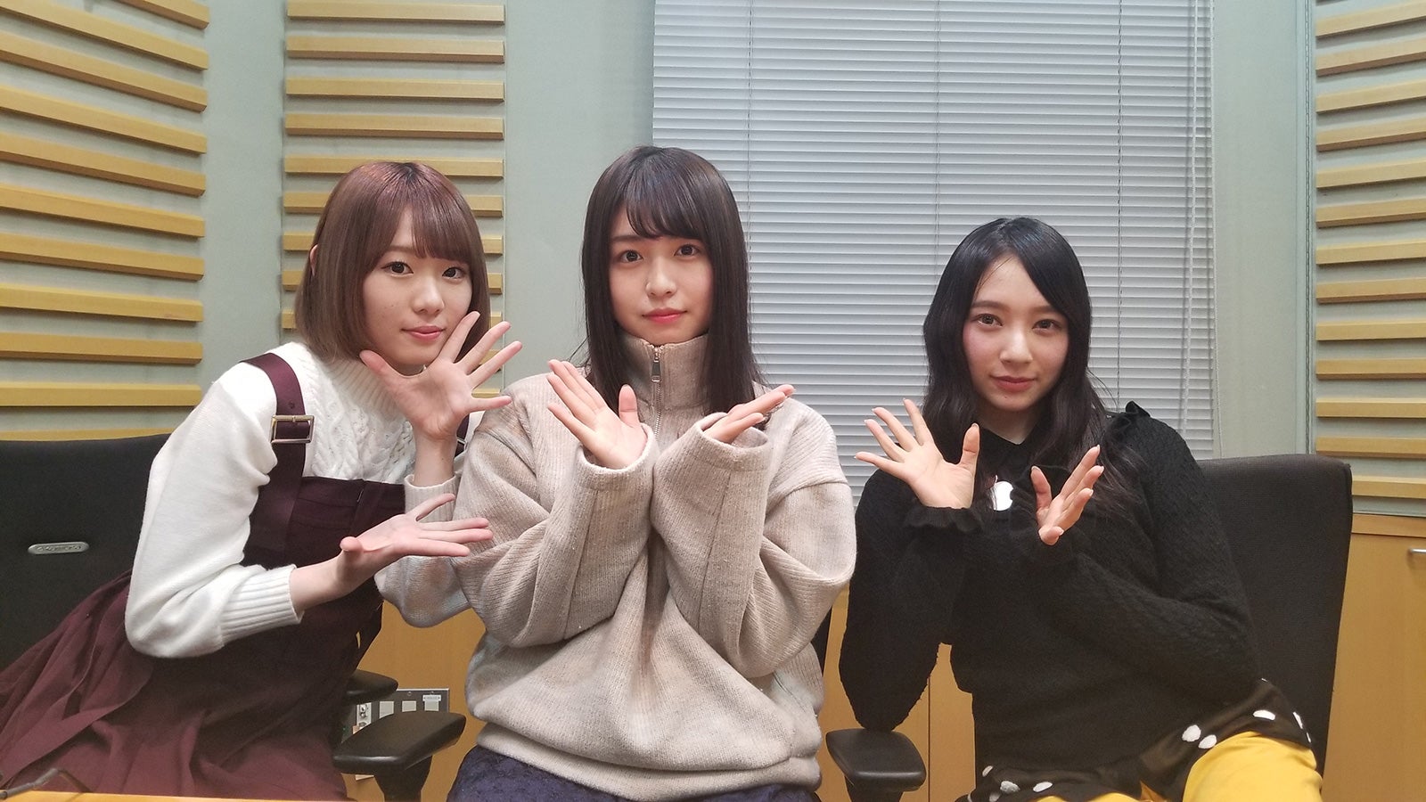 新成人”欅坂46長濱ねる、20年で感銘受けた“5曲”とは 小池美波＆佐藤