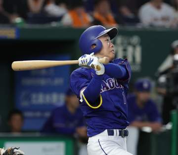 攻守に大活躍の中日・岡林 貢献度は「6点ですね」と解説者大絶賛 四回に先制3ラン、二回の中堅守備では抜ければ3失点の飛球をスーパーキャッチ