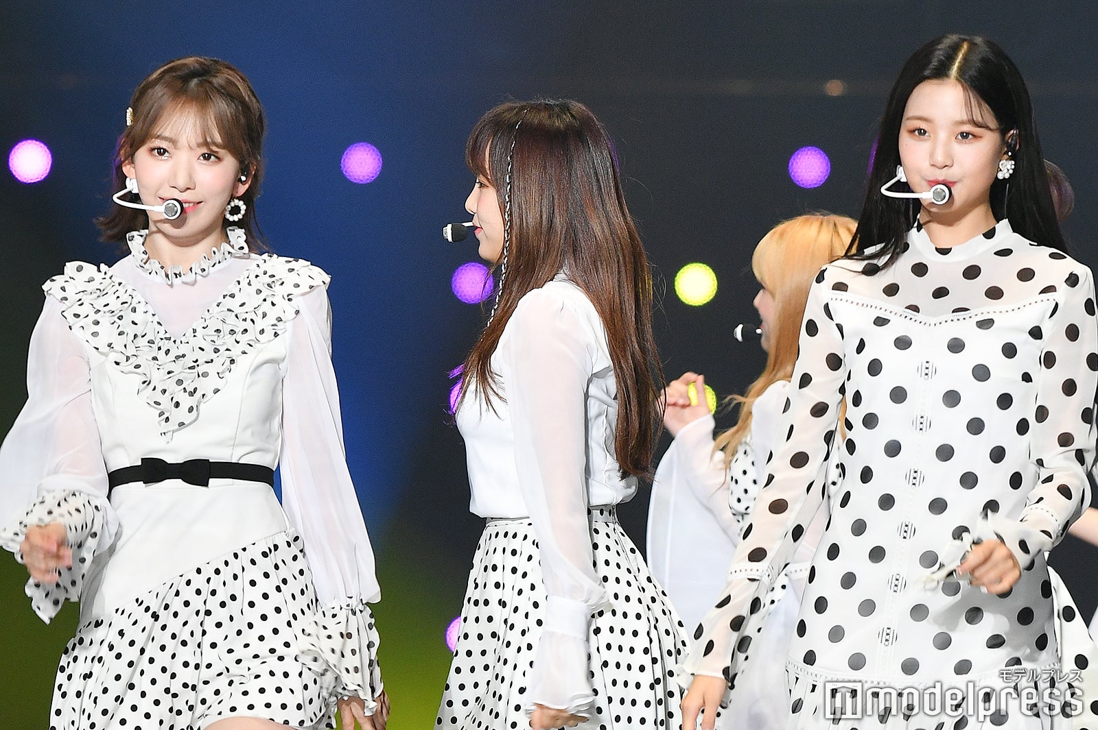 IZ＊ONE（C）モデルプレス