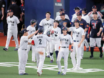 侍ジャパン 井端監督「さすがの打撃だと思いました」吉田の一発たたえる 最終回の追い上げは「全員の状態が上がってくれば」