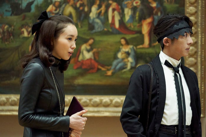 飯豊まりえ、高橋一生(C)2023「岸辺露伴 ルーヴルへ行く」製作委員会(C)LUCKY LAND COMMUNICATIONS/集英社