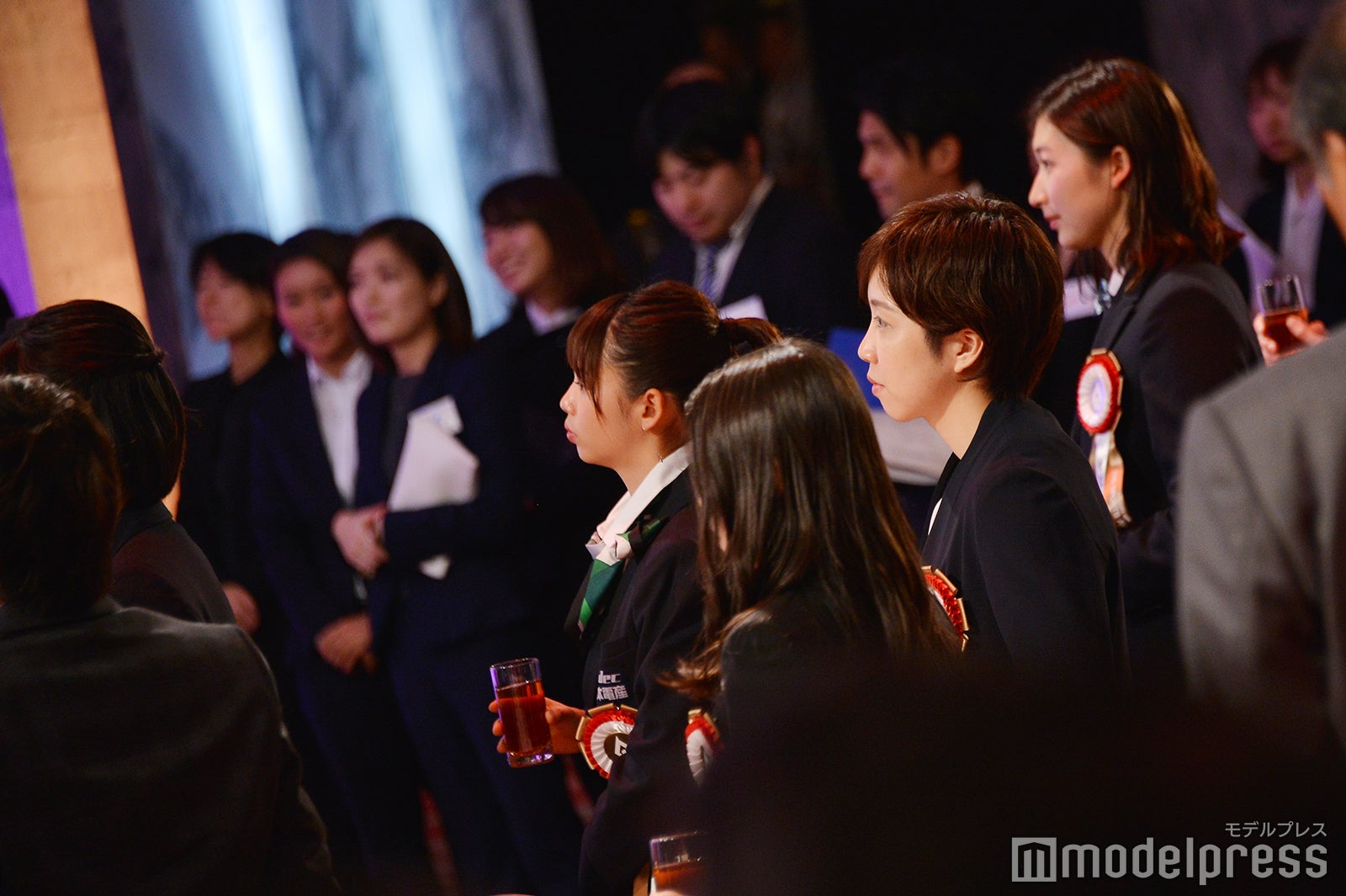 乾杯の様子 （C）モデルプレス