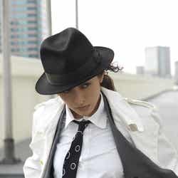 山田優/「SOSEXY 山田優 “How to steal Shoes” by Shingo Wakagi」(C)LPEI