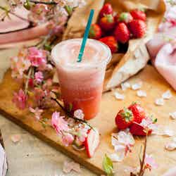 いちご甘酒 400円(税別)/画像提供:FTG Company