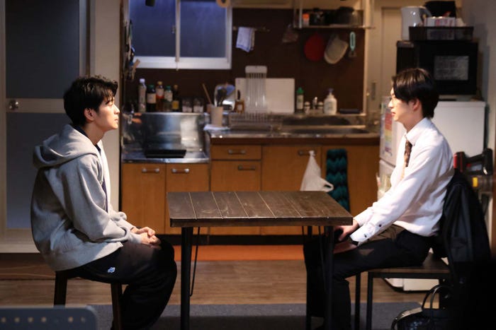 眞栄田郷敦、綱啓永「366日」第10話より(C)フジテレビ