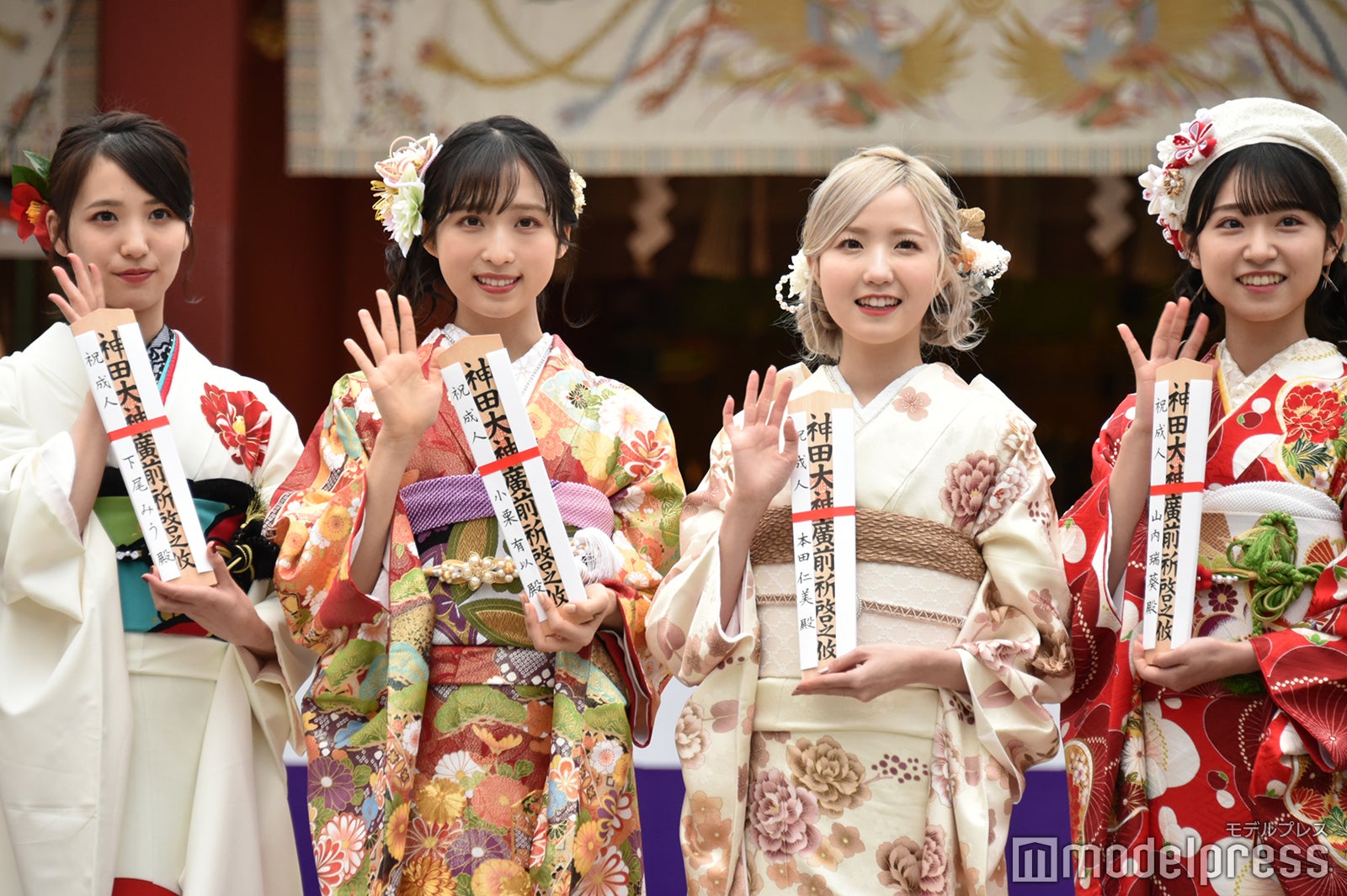 下尾みう、小栗有以、本田仁美、山内瑞葵 （C）モデルプレス