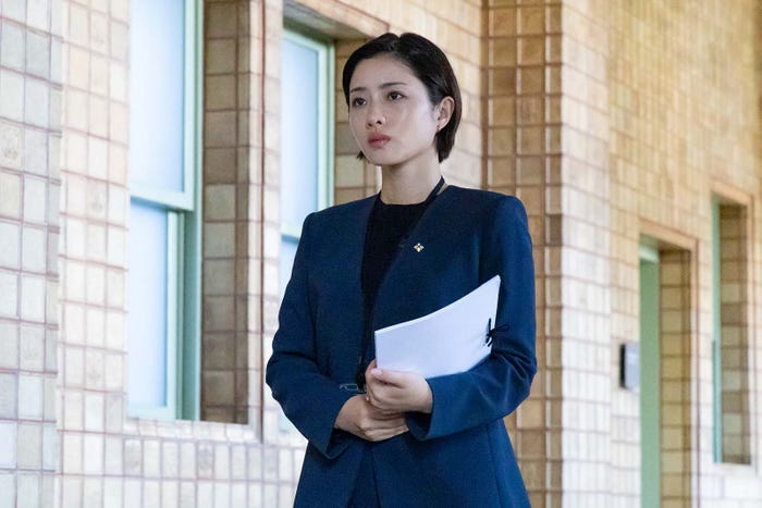 石原さとみ「Destiny」第1話より(C)テレビ朝日