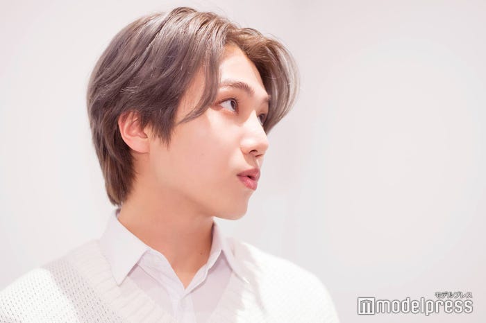 ジンホ (C)モデルプレス