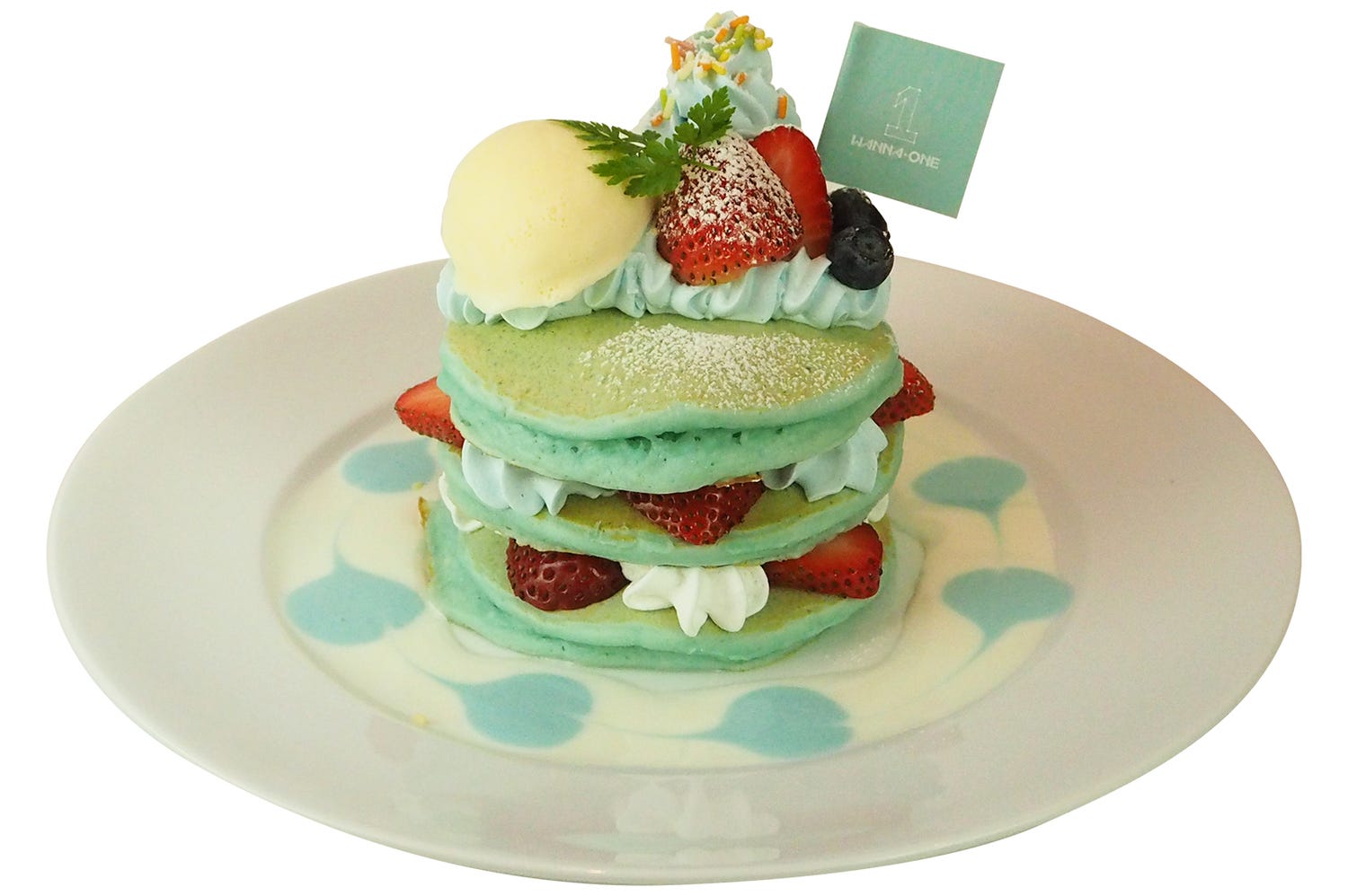 Wanna One、大阪HEPFIVEに限定ショップ 青色パンケーキなどお洒落メニューも