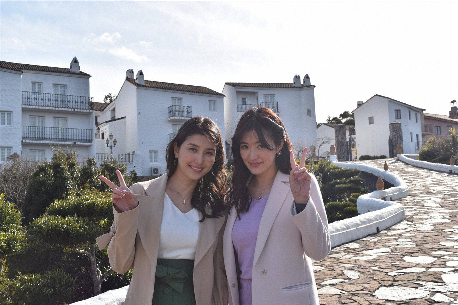 橋本マナミ＆葉加瀬マイ、伊勢志摩旅でパワスポ巡り＆名物グルメ食べ歩き