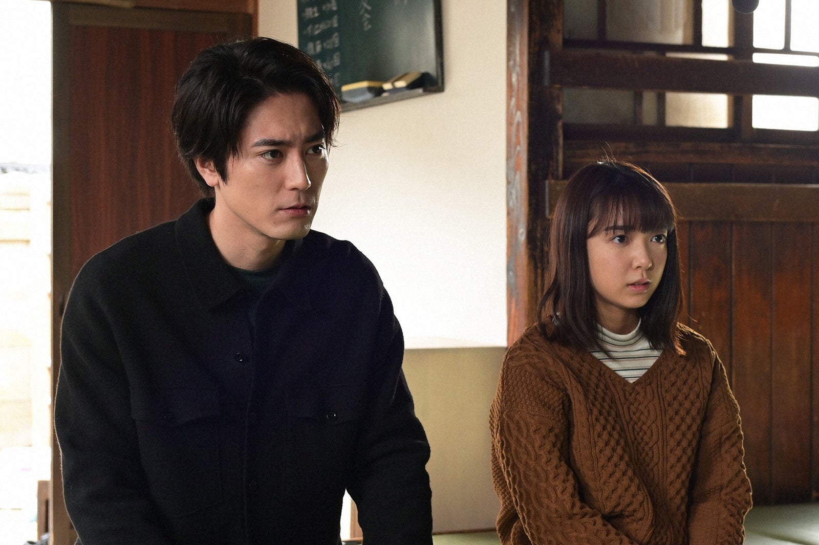 間宮祥太朗、上白石萌音「オー！マイ・ボス！恋は別冊で」第3話より（C）TBS