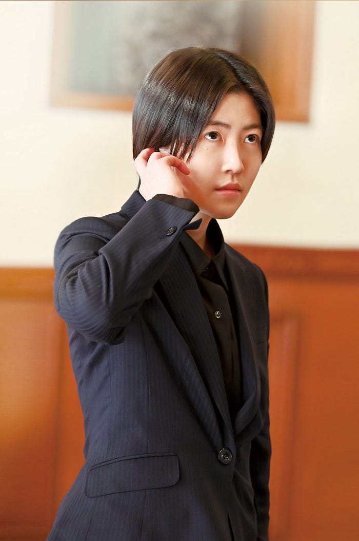 シム・ウンギョン(C)2022「七人の秘書 THE MOVIE」製作委員会