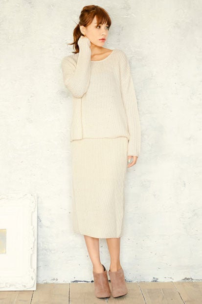 ニットアップトップス「Re:EDIT by GALSTAR」2,498円（税込）／画像提供：Re:EDIT by GALSTAR