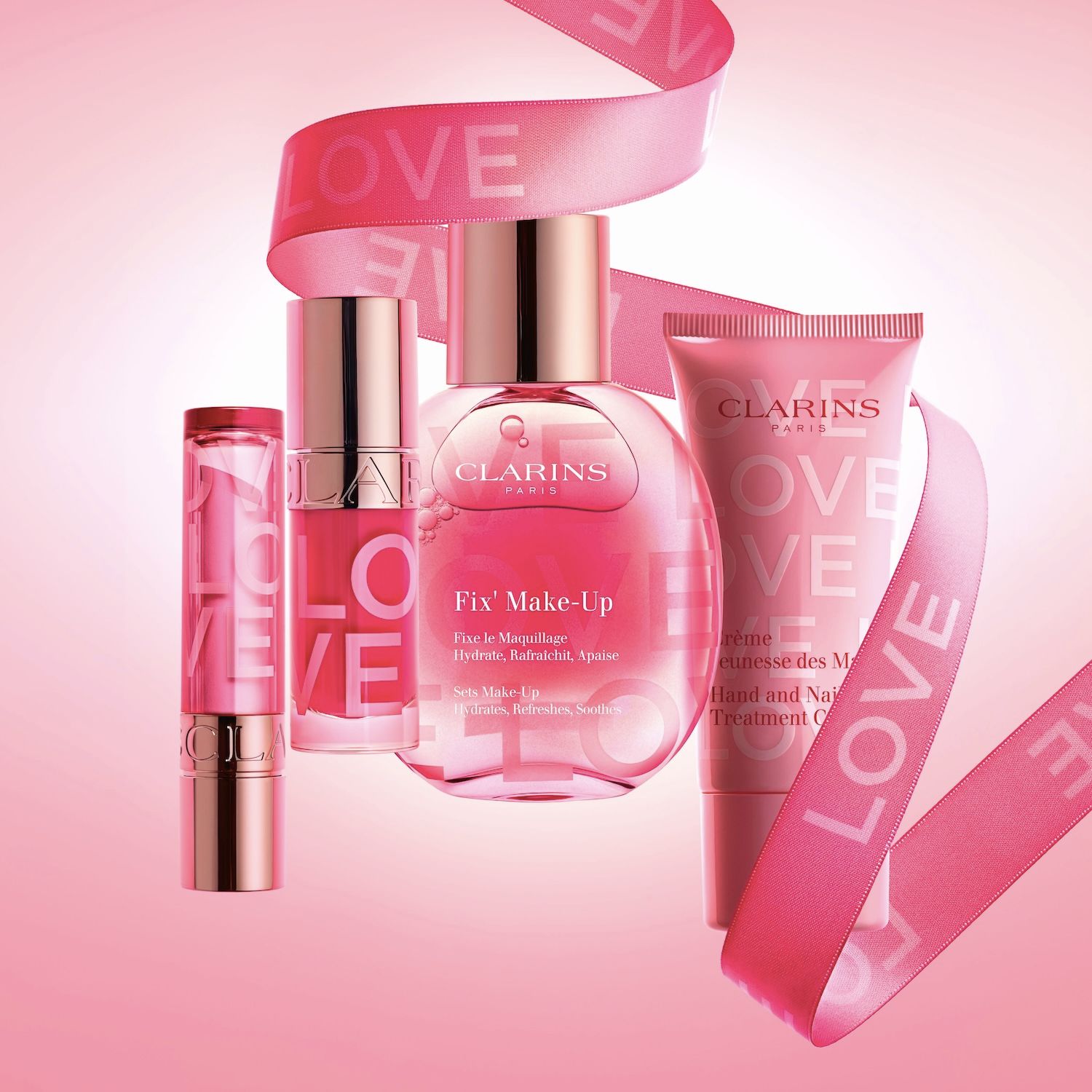 クラランスのアイコンアイテムが“LOVE”を纏ったピンクの限定パッケージで登場