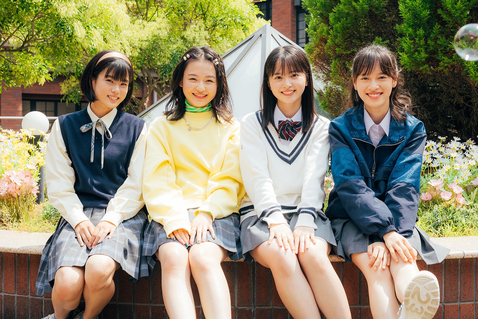 三浦涼菜、武山瑠香、飯沼愛、赤穂華 （C）加藤春日