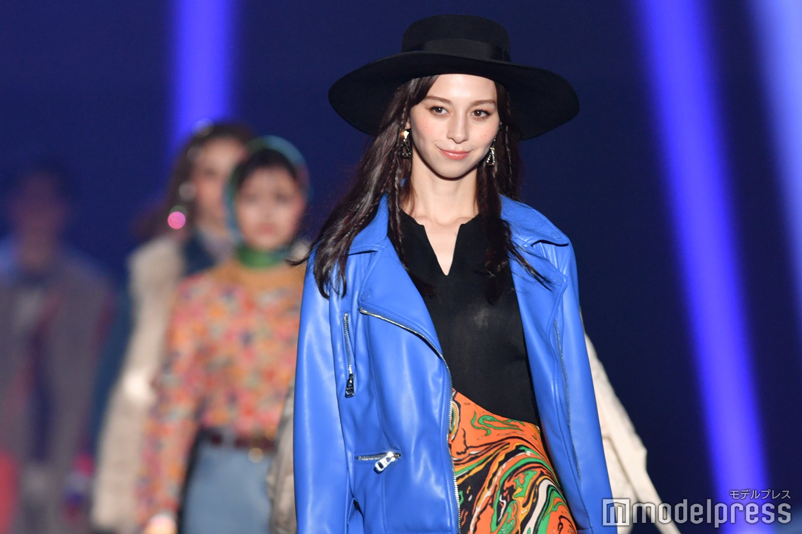 （C）モデルプレス