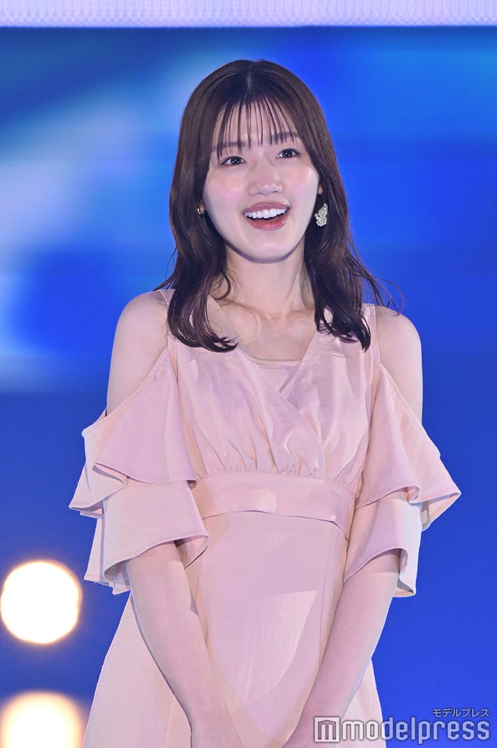 佐々木美玲(C)モデルプレス