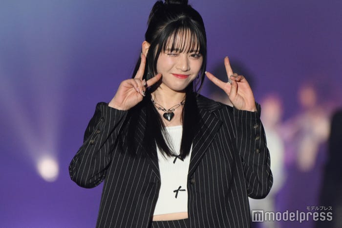 鎮西寿々歌(C)モデルプレス