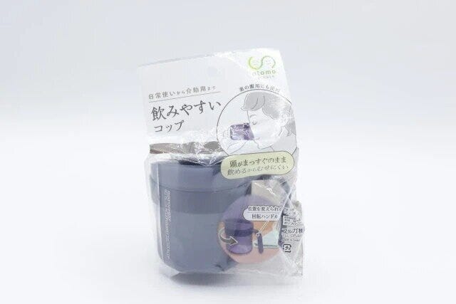 ダイソー　飲みやすいコップ　パッケージ