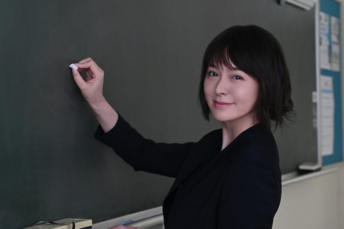 貫地谷しほり (C)東海テレビ