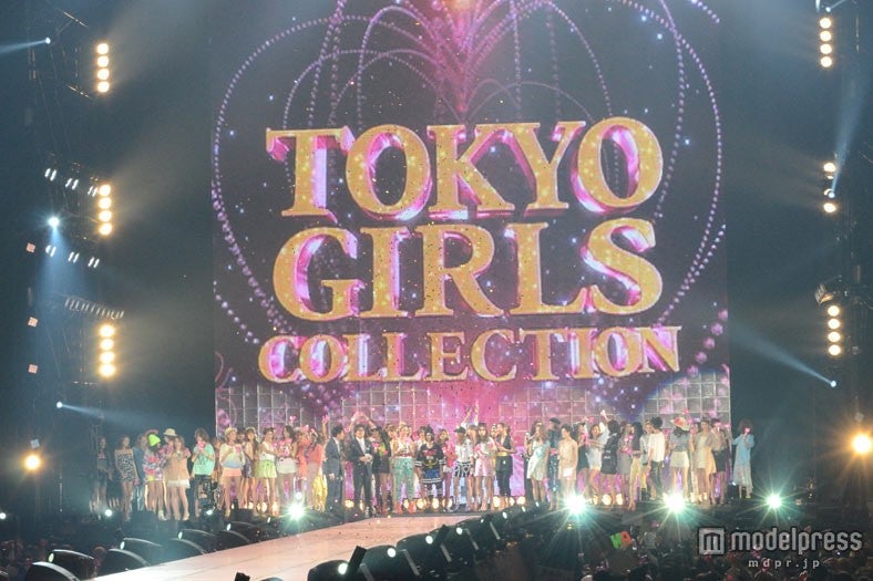 「第16回 東京ガールズコレクション 2013 SPRING／SUMMER」フィナーレ