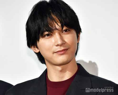 吉沢亮、スタッフの笑い起こすお茶目なオフショット 大河ドラマ「青天を衝け」Instagram開設