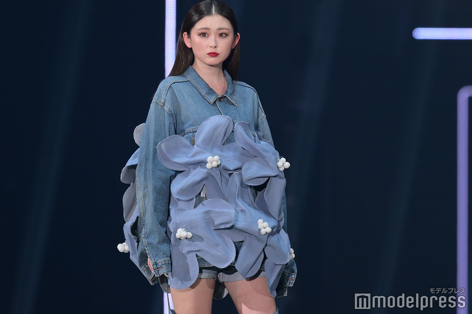 （C）モデルプレス