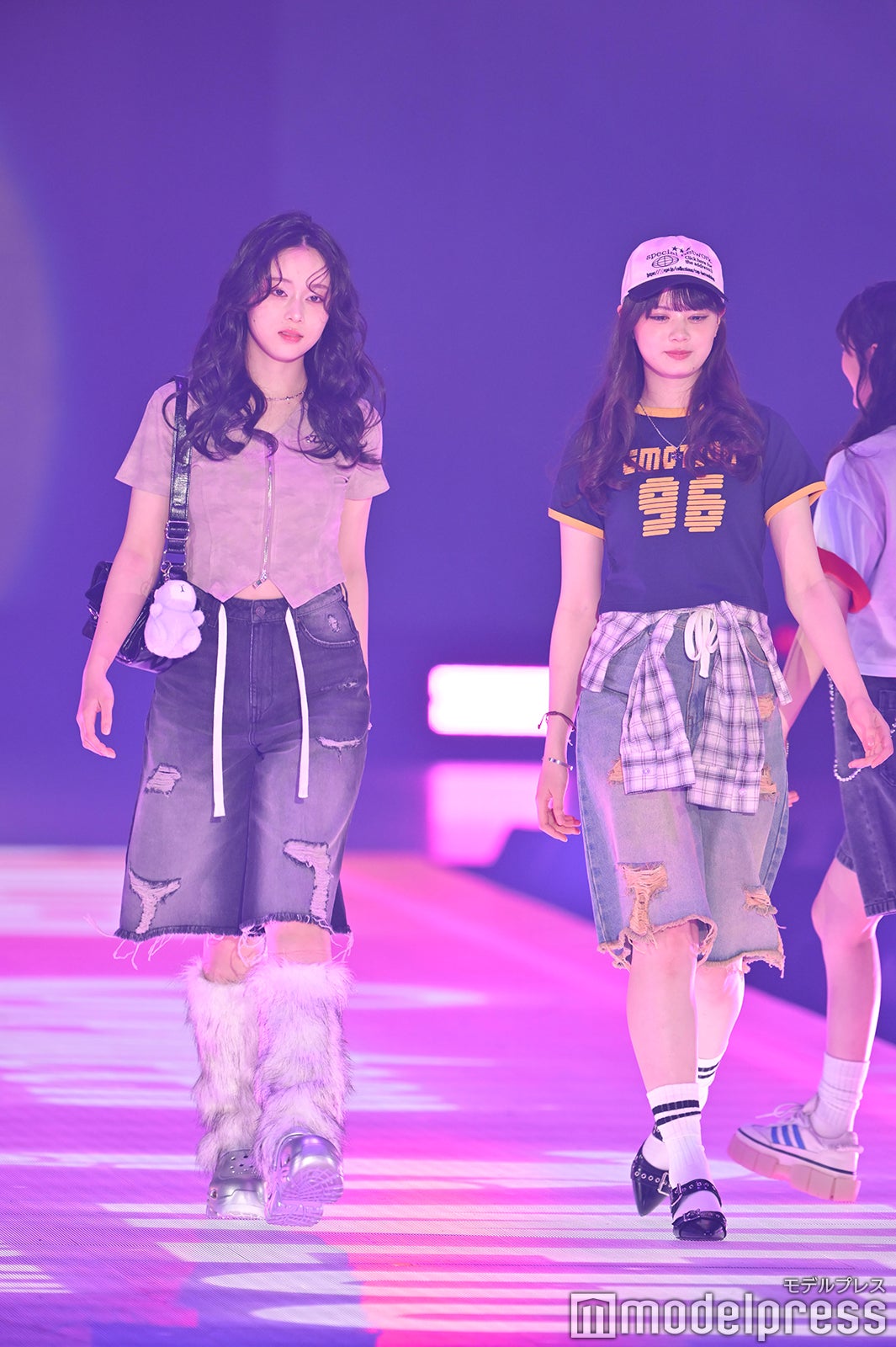 （C）モデルプレス