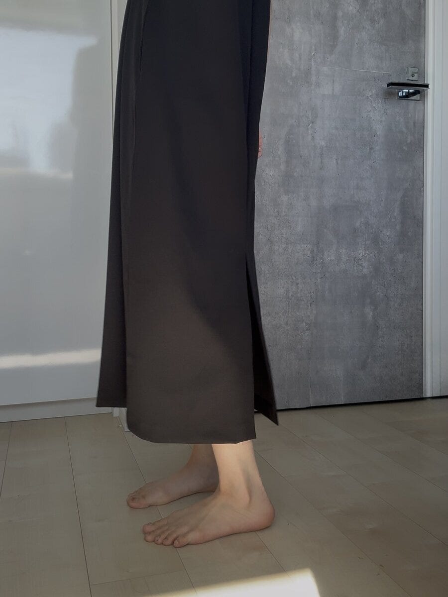 ユニクロクレープジャージーワンピースノースリーブ　XLサイズの丈感