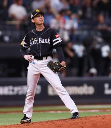 ソフトバンク 日本ハムに今季初黒星 大津が7回4失点で2敗目 今季初昇格の石塚が四回に一時逆転の2点打