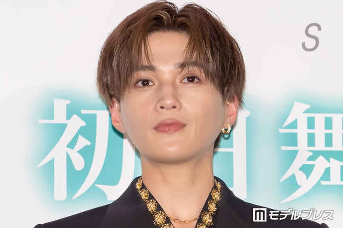FANTASTICS八木勇征、筋肉際立つ白Tシャツ姿に視線集中「色気すごい」「ビジュ爆発してる」