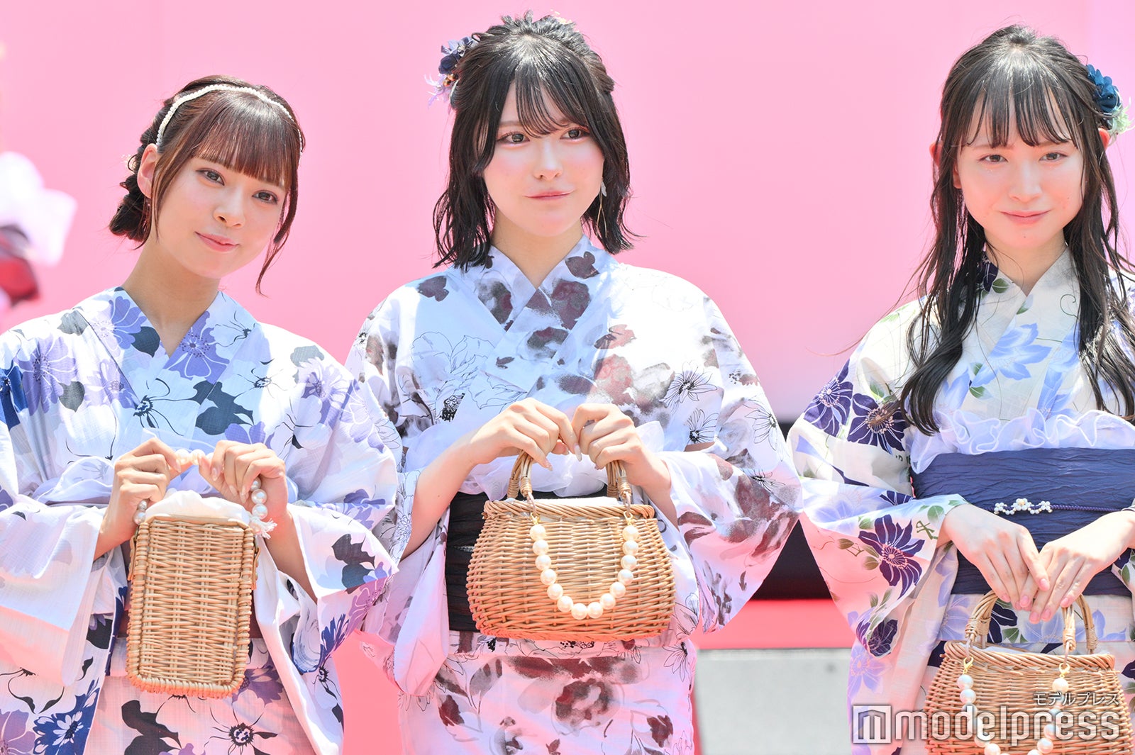 山田寿々・るーるる・水瀬紗彩耶（C）モデルプレス