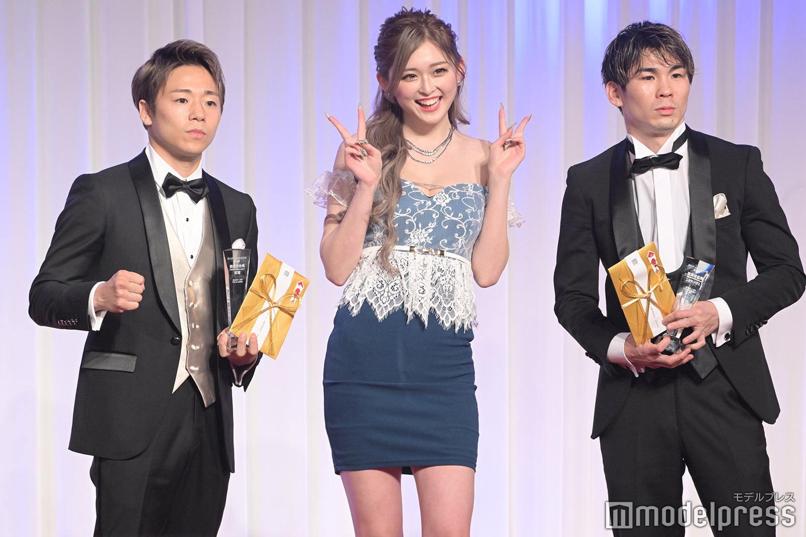 武尊選手、ゆうちゃみ、レオナ・ぺタス選手（C）モデルプレス